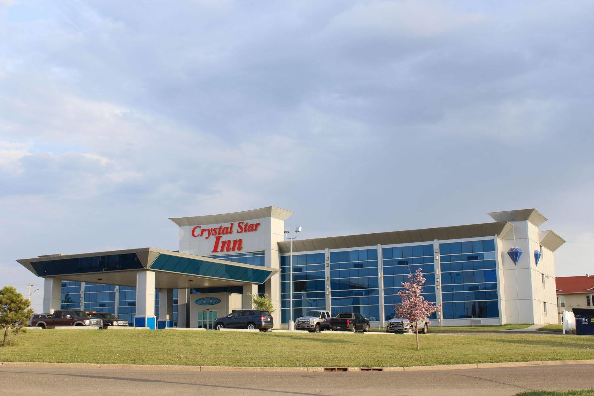 Crystal Star Edmonton Airport With Free Shuttle To And From Airport 3*